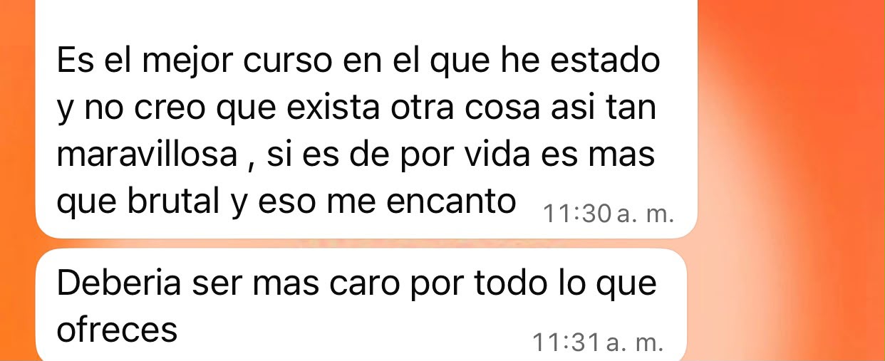 Conversación de una alumna contando que ATRAE es el mejor curso que ha tomado